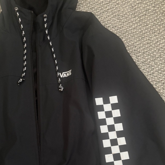 Men’s Vans Black Hooded Raincoat with Checkered Accents

Brand new!! - Picture 3 of 5